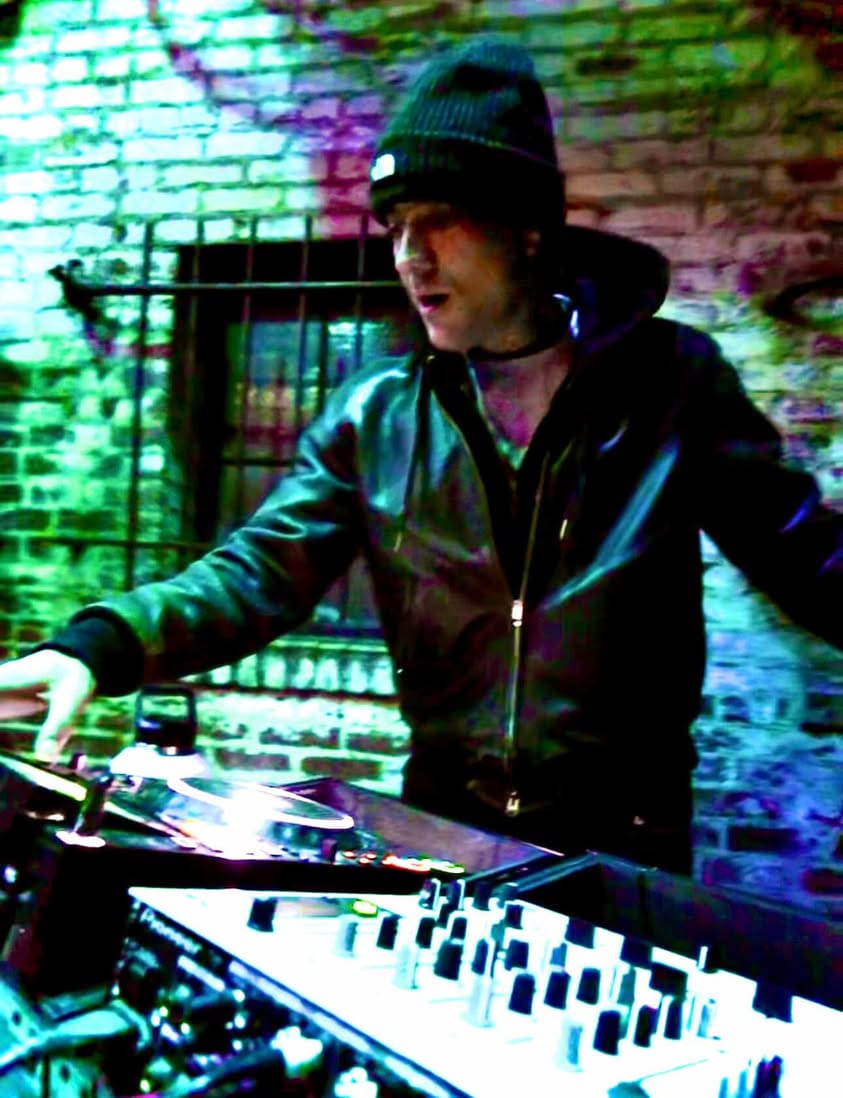 KONEKT: From Broken Laptop to Big Stages – The DJ & Producer Ready to Move the Masses